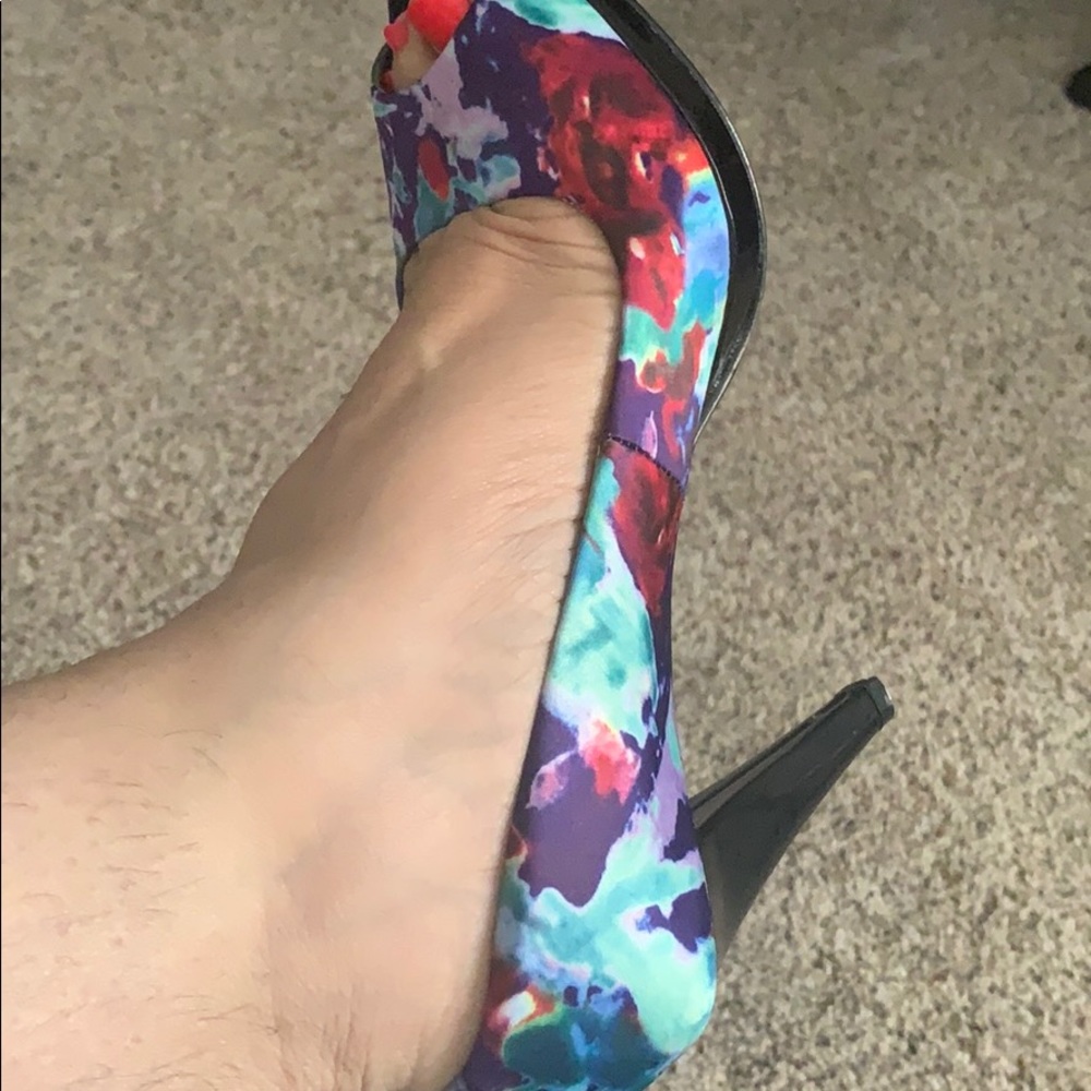 STYLES &CO.  NEW BEAUTIFUL. Now. 23 - Picture 6 of 8